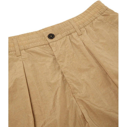 Pantaloncini Uomo Universal Works - Pleated Track Short - Beige