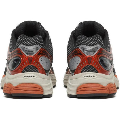 Sneaker Unisex Saucony - Progrid Omni 9 - Nero
