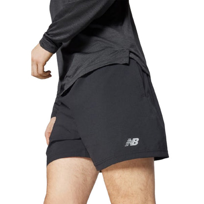 Pantaloncini Uomo New Balance - Sport Essentials Short 5 - Nero