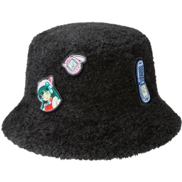 Berety i czapki unisex Kangol - Manga Bucket - Czarne