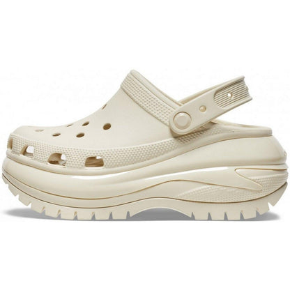 Zoccoli e sabot Unisex Crocs - Classic Mega Crush Clog W - Beige