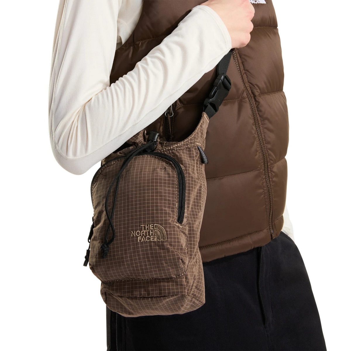 Borse a spalla Unisex The North Face - Never Stop Bucket Bg - Marrone